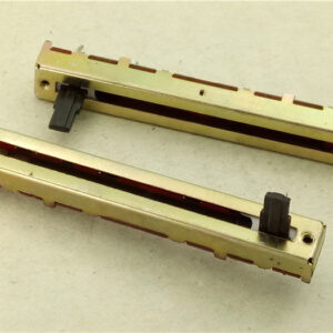 Potentiometers B10K หัว10มม 4ขา